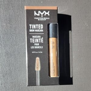 NYX Tinted Brow Mascara - Light Brown
